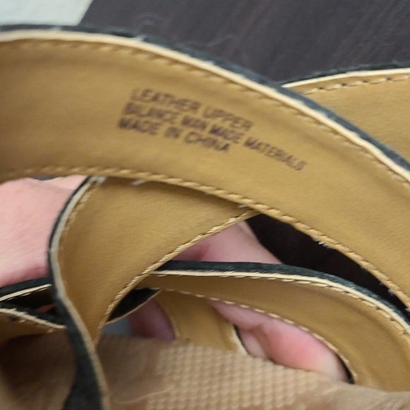 b.o.c. Black Strappy Sandals - Picture 7 of 8